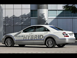 Classe S 2012 possuir opo Plug-In Hybrid